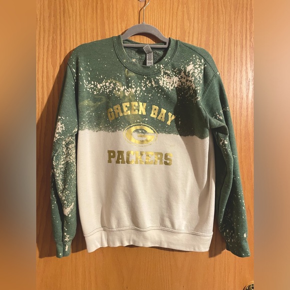 Handmade Green Bay Packer Sweatshirt 🏈 - Picture 1 of 4